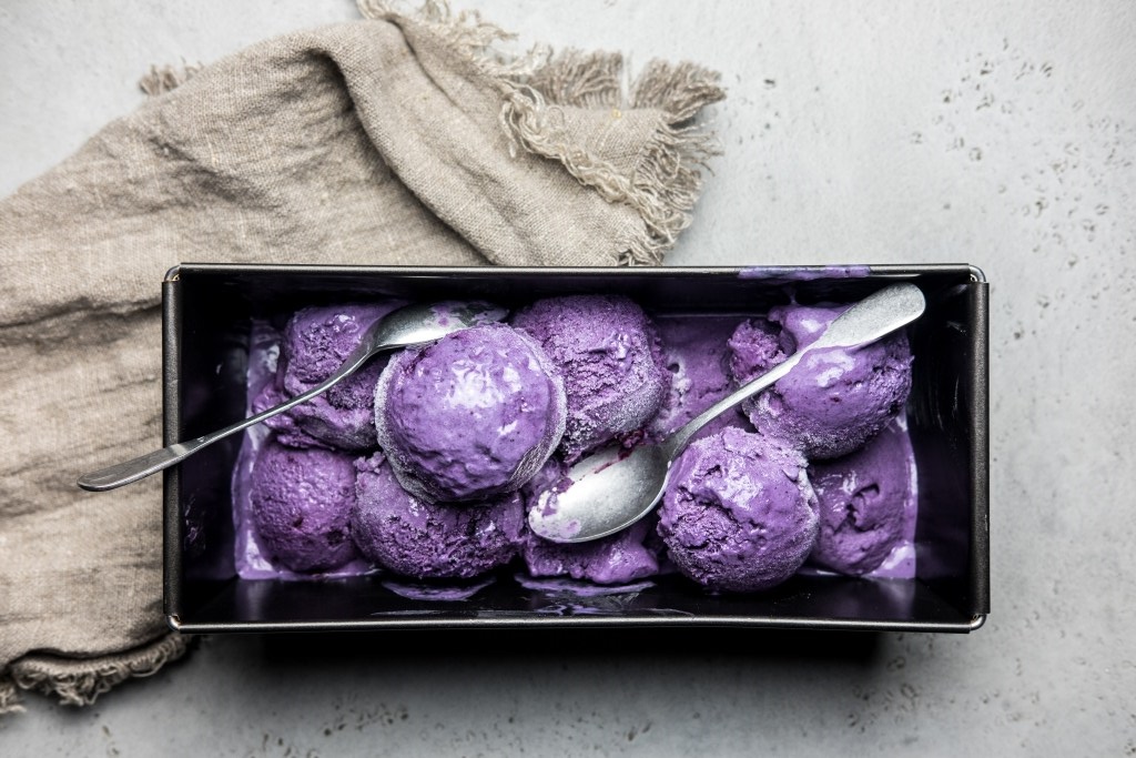 《蓝草莓冰淇淋》— 村上春树